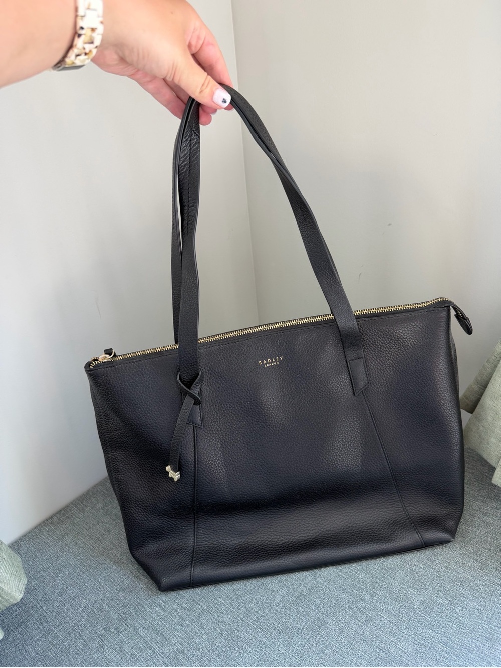 RADLEY LONDON Black Pebbled Leather Tote with Zip Top